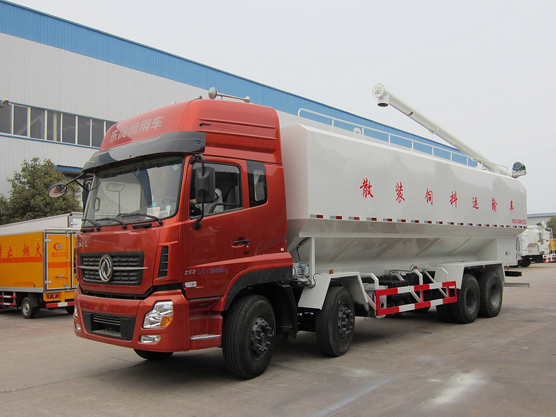 東風天龍前四後八20噸飼料運輸車