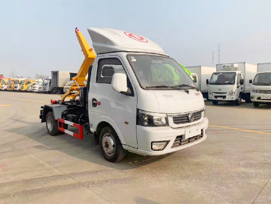 東風途逸國六汽油3~4方車廂可卸（鈎臂）式垃圾車