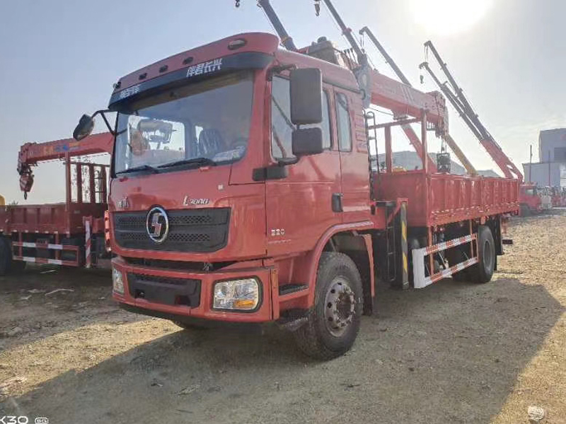 陝汽軒德單橋8噸随車吊