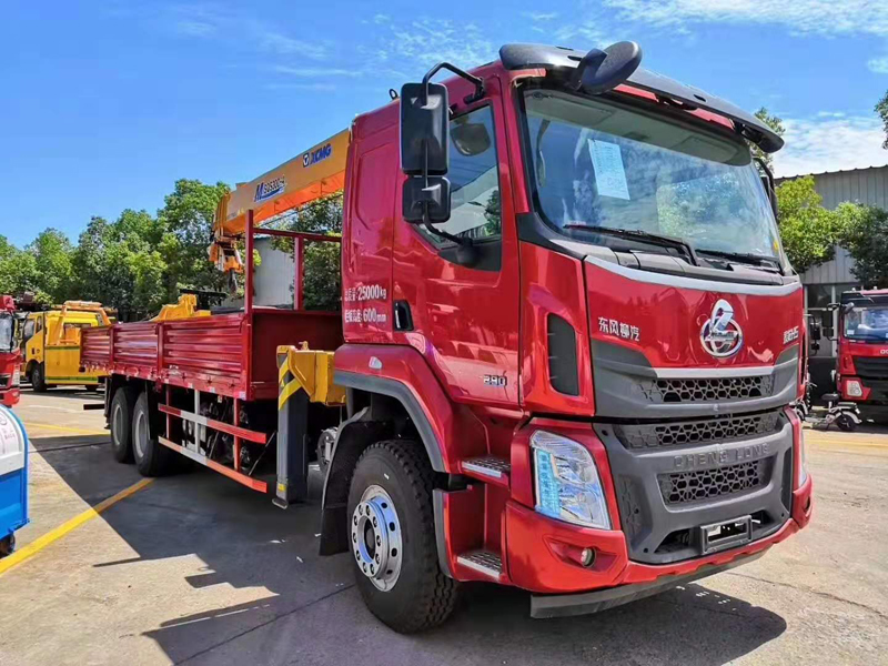 國六柳汽乘龍12噸随車吊