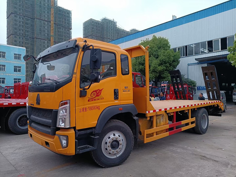國六重汽豪沃單橋平闆運輸車